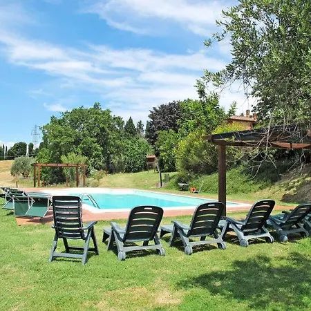 Vaiano Sleeps 25 Pool Air Con Wifi Vaiano (Lazio)