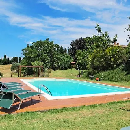 Vaiano Sleeps 25 Pool Air Con Wifi * Vaiano (Lazio)