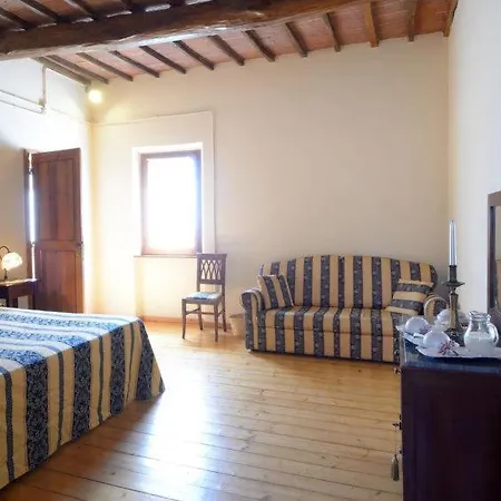 Casa vacanze Vaiano Sleeps 25 Pool Air Con Wifi